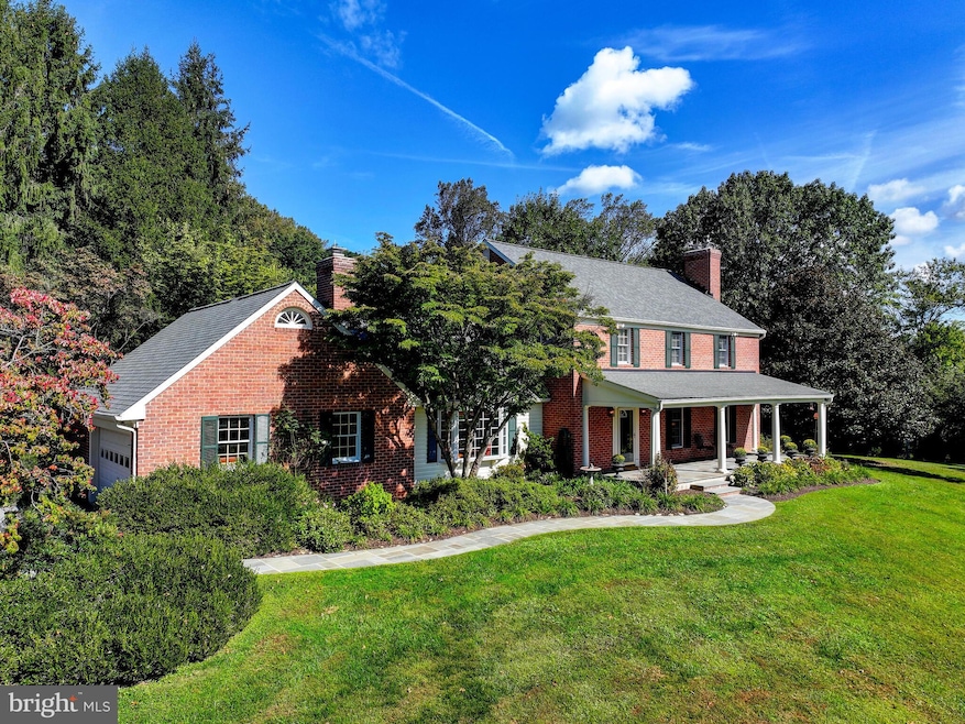 Pending $975,000 • Co-Listing Agent