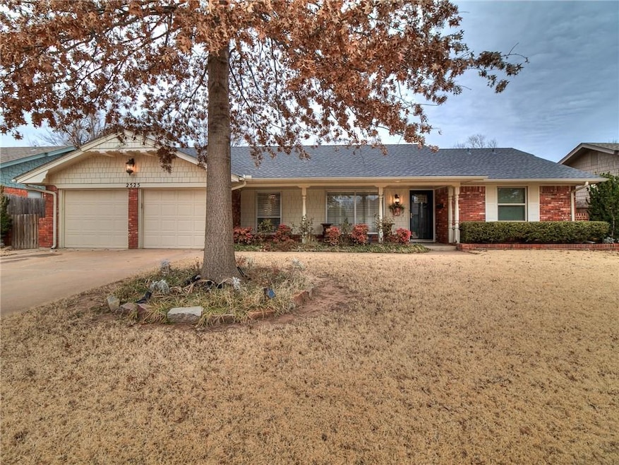 2525 NW 118th St, Oklahoma City, OK 73120 - photo 1