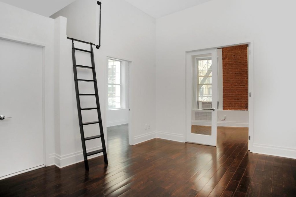 15 E 21st St unit 210, New York, NY 10010 - photo 1