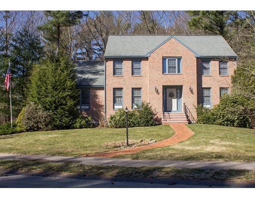 7 Forest Rd, Medway, MA 02053 - photo 1