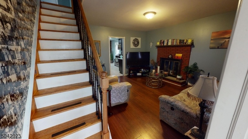 34 N Reading St, Manville, NJ 08835 - photo 1