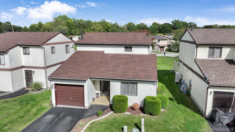 5 Perrins Mews unit 6, Middletown, NY 10940 - photo 1