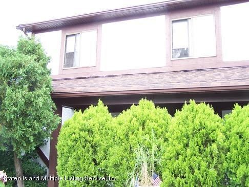 97 Parkview Loop front 2