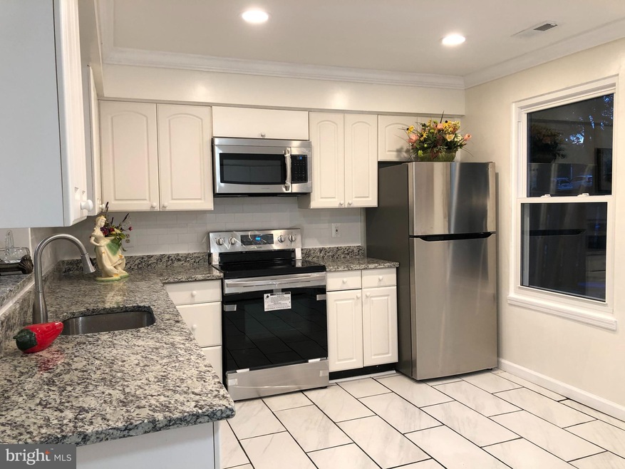 18619 Winding Creek Place, Germantown, MD 20874 - photo 1