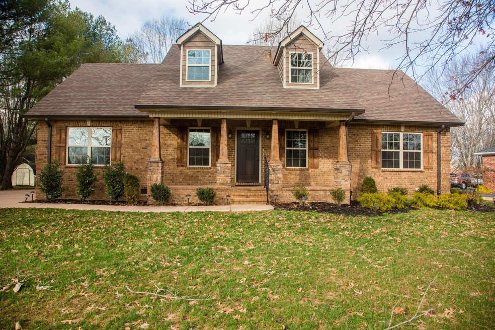 49 Greenbriar Cir, Manchester, TN 37355 - photo 1