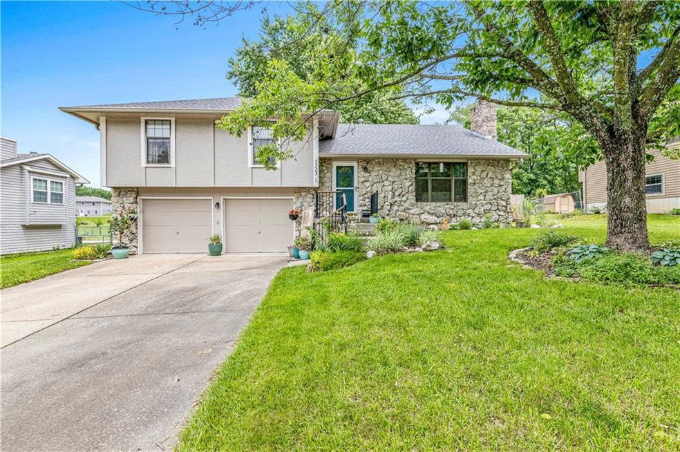 Pending $294,900