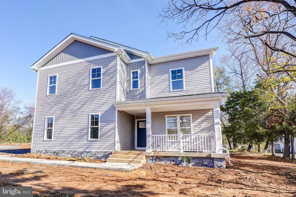 17667 Washington St, Dumfries, VA 22026 - photo 1