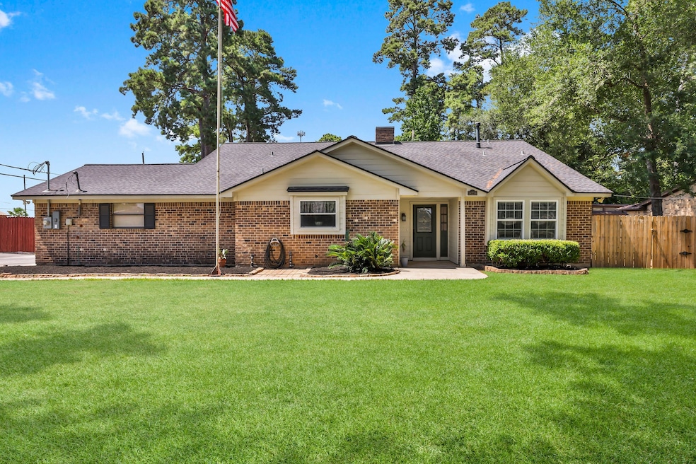 14258 Buckingham Ln, Tomball, TX 77375 - photo 1