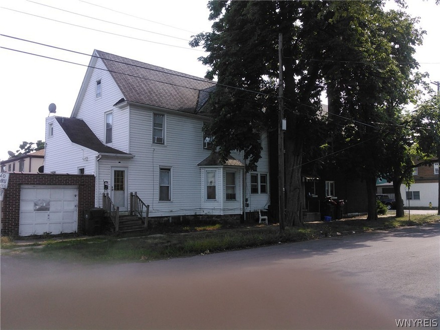 555 Oliver St, North Tonawanda, NY 14120 - photo 1