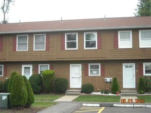 343 Chicopee St unit 23, Chicopee, MA 01013 - photo 1