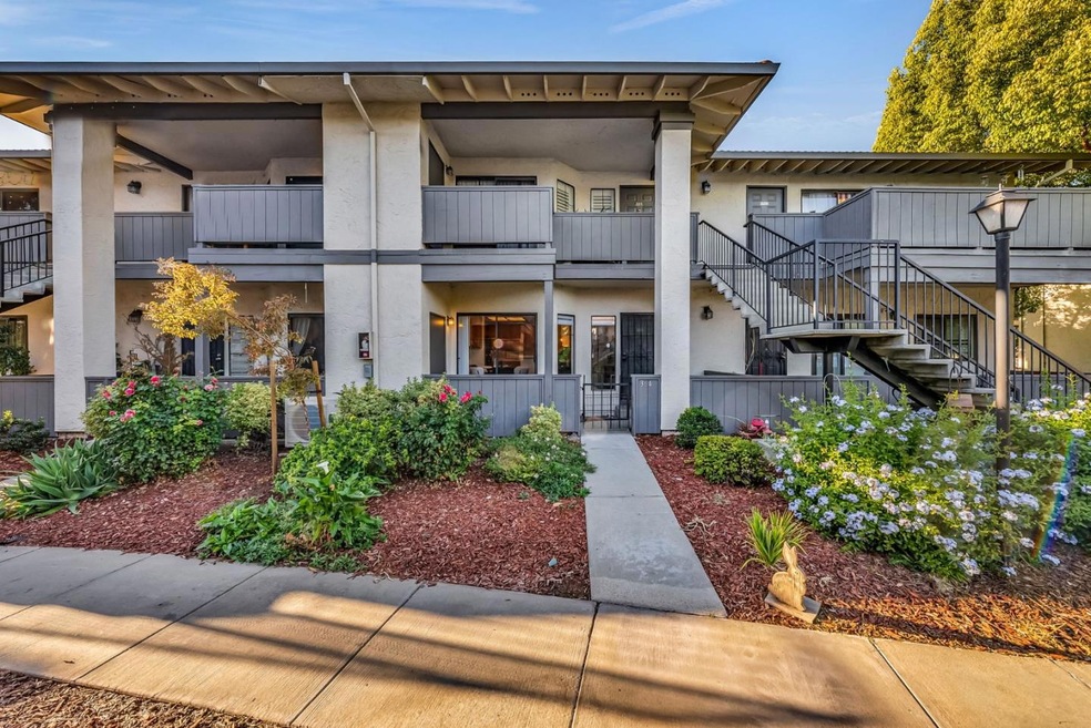 364 Kenbrook Cir unit 18141, San Jose, CA 95111 - photo 1