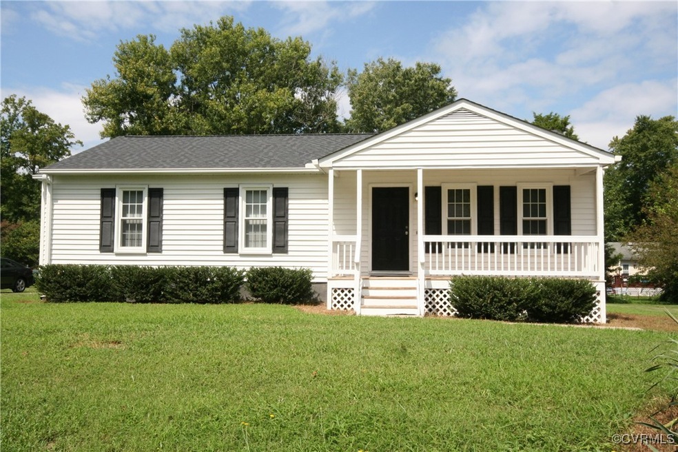 4818 Glen Tara Dr, Midlothian, VA 23112 - photo 1