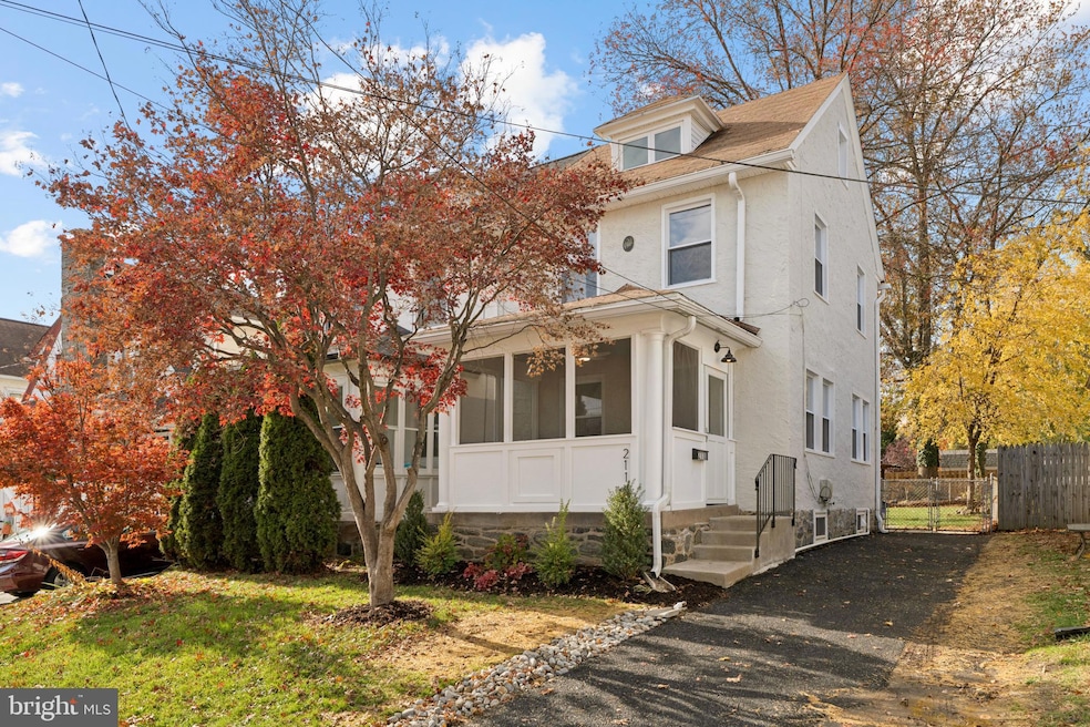 2110 Bellemead Ave, Havertown, PA 19083 - photo 1