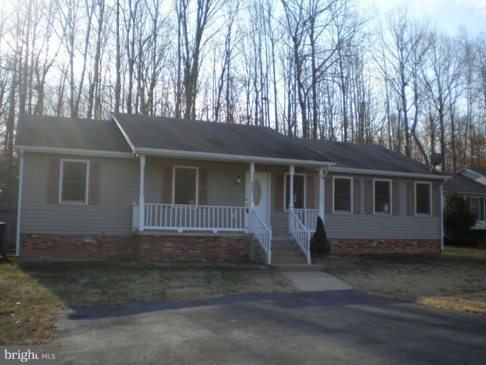 10805 Cedar Post Ln, Spotsylvania, VA 22553 - photo 1