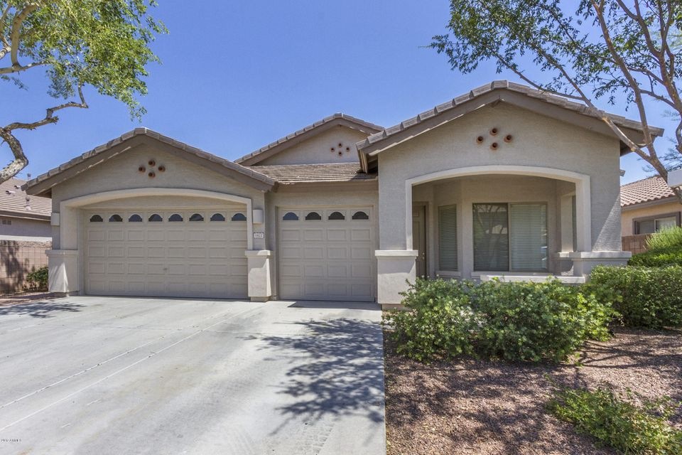 1422 E Ebony Dr