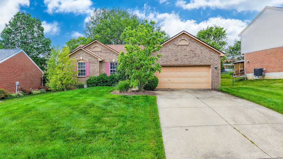 Pending $324,900 • Co-Listing Agent