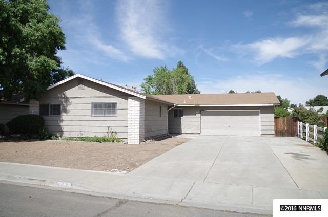 942 Desert View Dr, Sparks, NV 89434 - photo 1