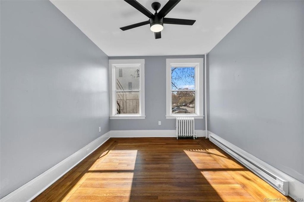 1476 Chapel St unit 204, New Haven, CT 06511 - photo 1