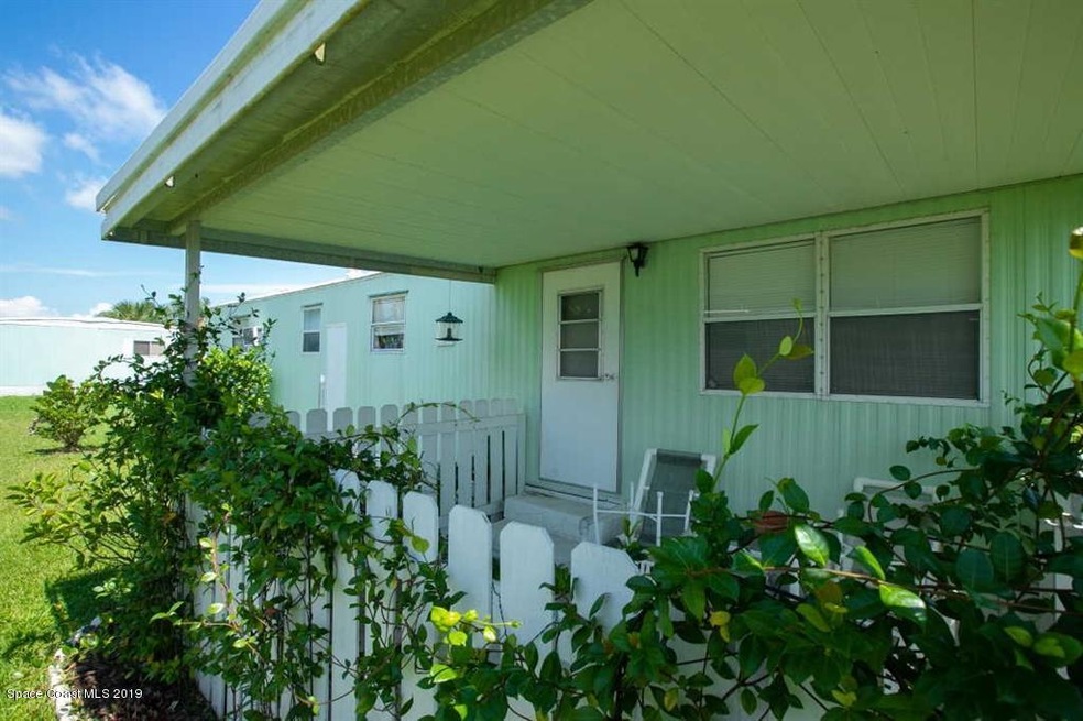 951 Cashew Cir, Sebastian, FL 32976 - photo 1