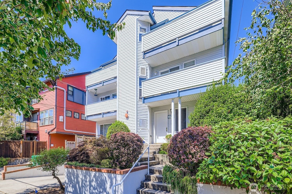 Sold $850,000 • Co-Listing Agent