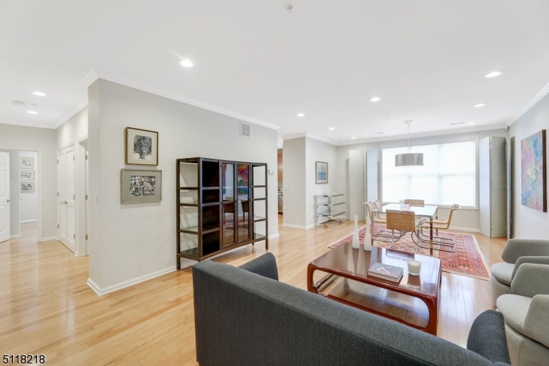 1102 Pointe Gate Dr, Livingston, NJ 07039 - photo 1