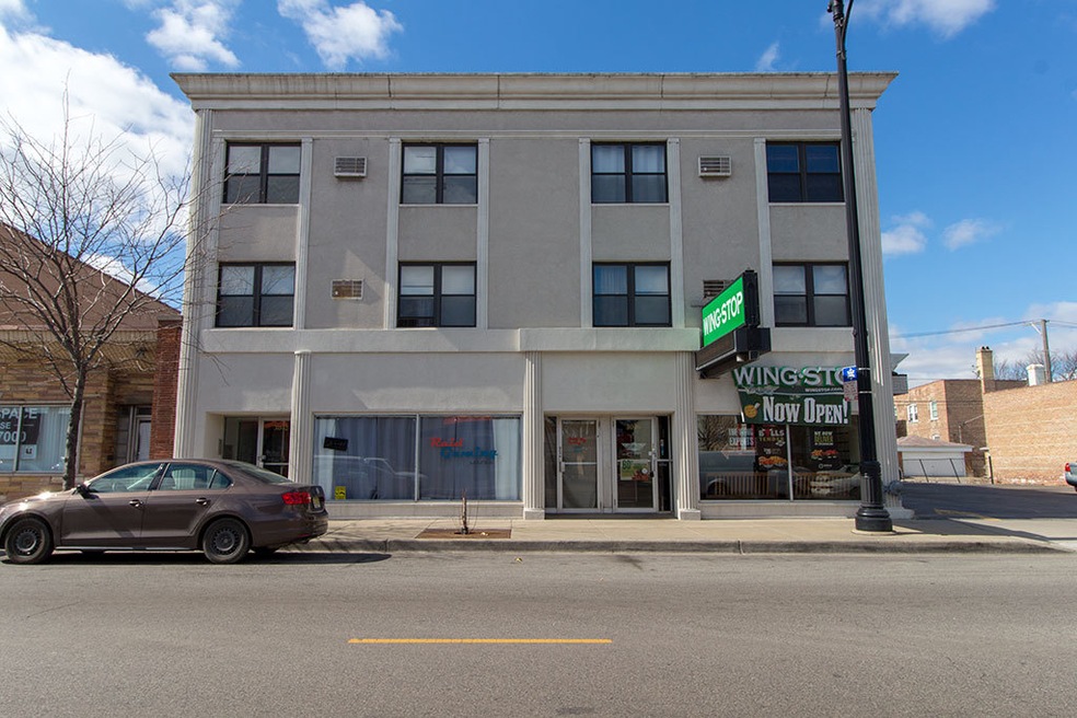 3042 N Central Ave unit 102, Chicago, IL 60634 - photo 1