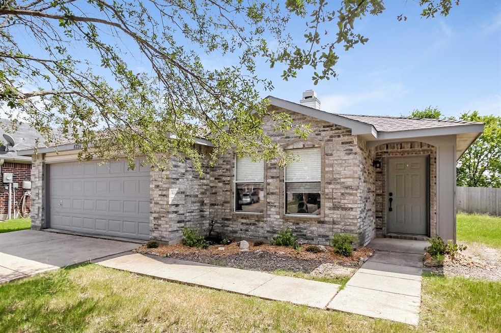 unlisted-address, Denton, TX 76210 - photo 1