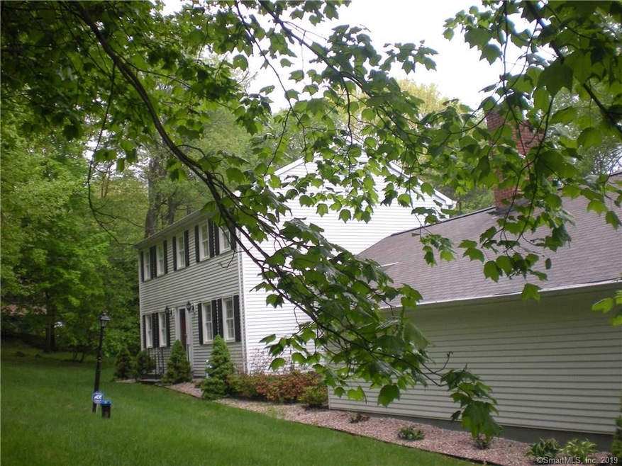 97 Westwood Dr, Middlebury, CT 06762 - photo 1