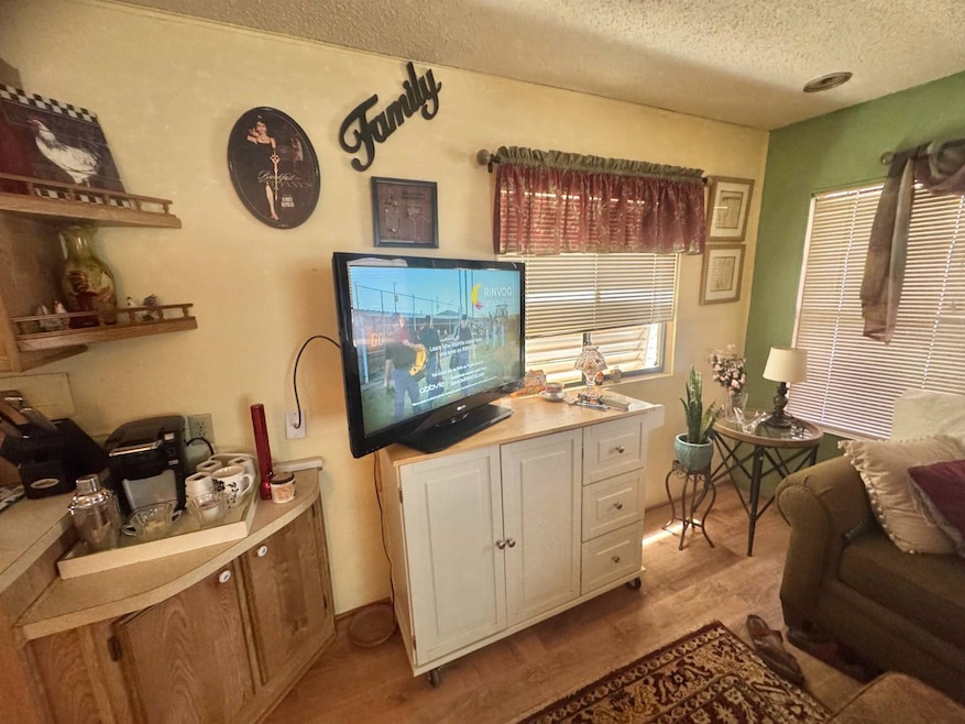 7201 E 32nd St unit 742, Yuma, AZ 85365 - photo 1