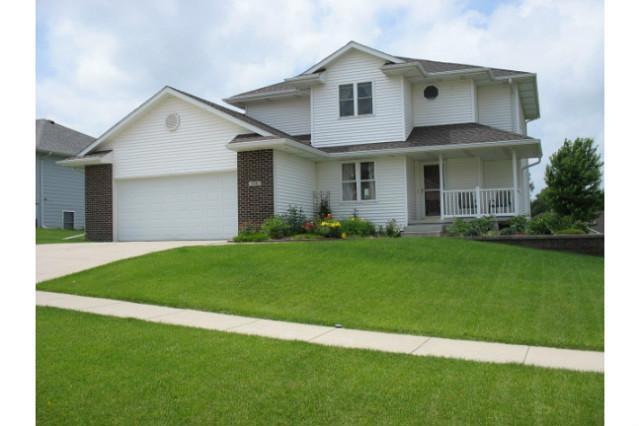 930 S 11th St, Adel, IA 50003 - photo 1