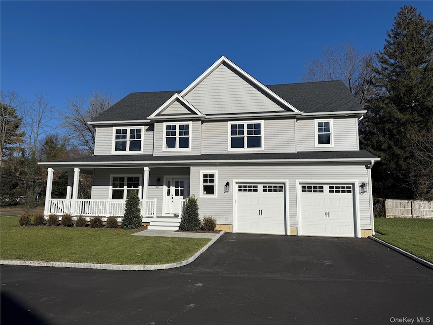 44 N Woodhull Rd, Huntington, NY 11743 - photo 1