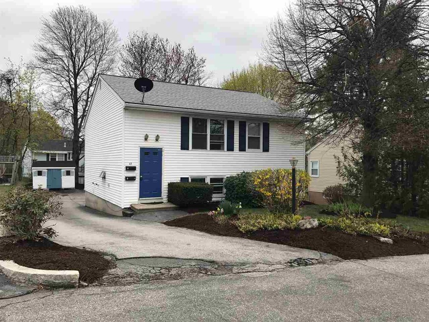 65 Ramsay St, Manchester, NH 03103 - photo 1