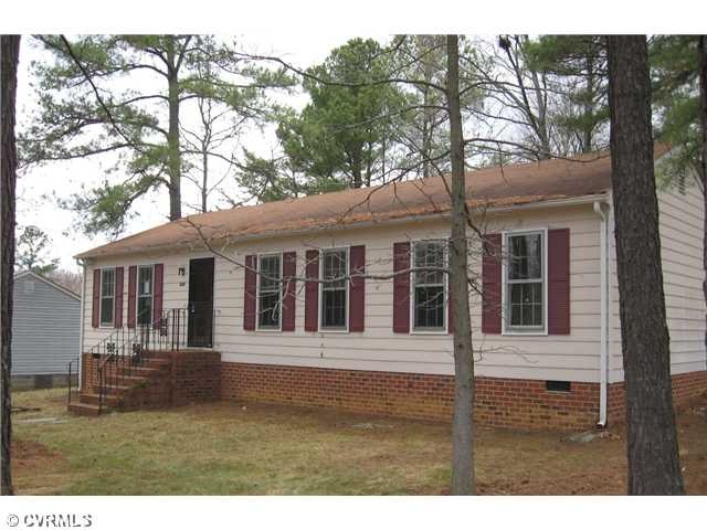 Exterior Front - Welcome Home to 1408 Middleberry 