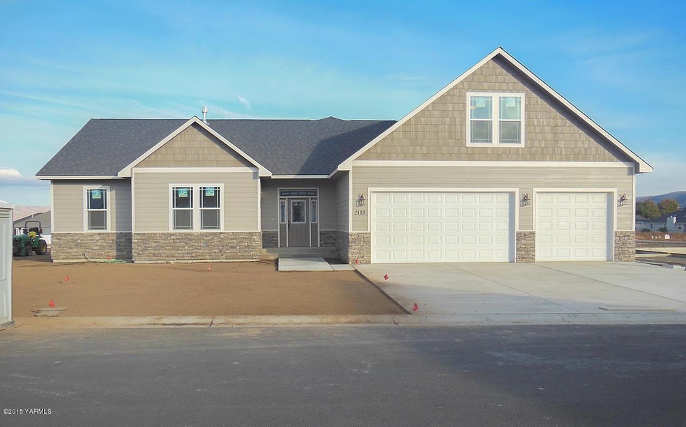 2109 S 79th Ave - Yakima