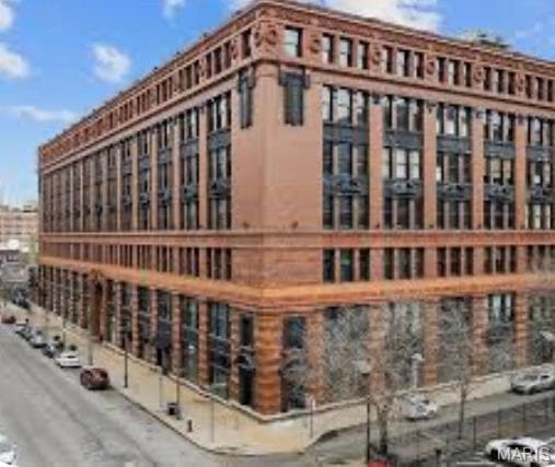 1520 Washington Ave unit R406, Saint Louis, MO 63103 - photo 1