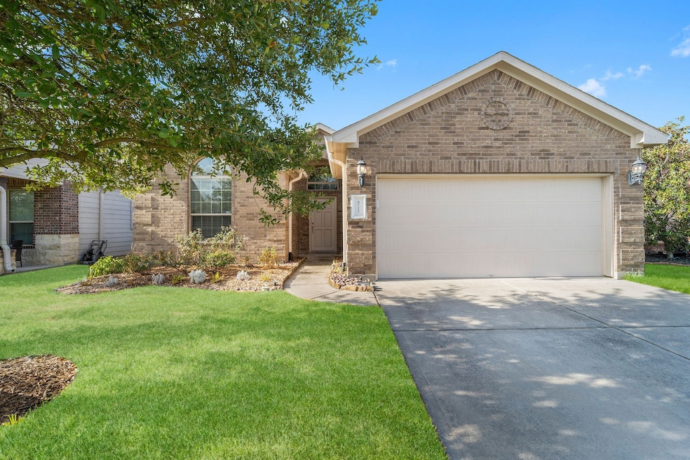 For Rent $2,100/month