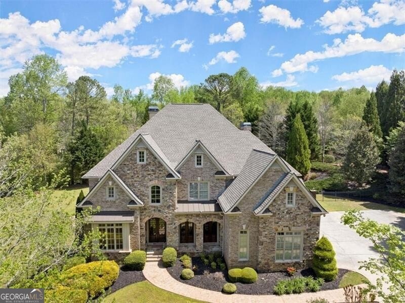 Welcome to 15897 Meadow King Court