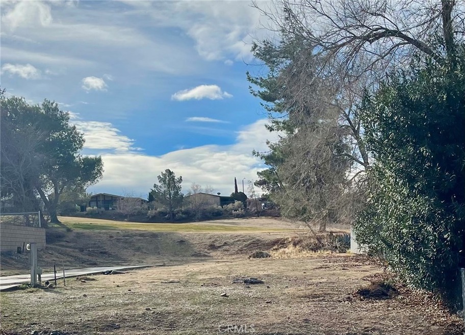 16321 Pebble Beach Dr, Victorville, CA 92395 - photo 1