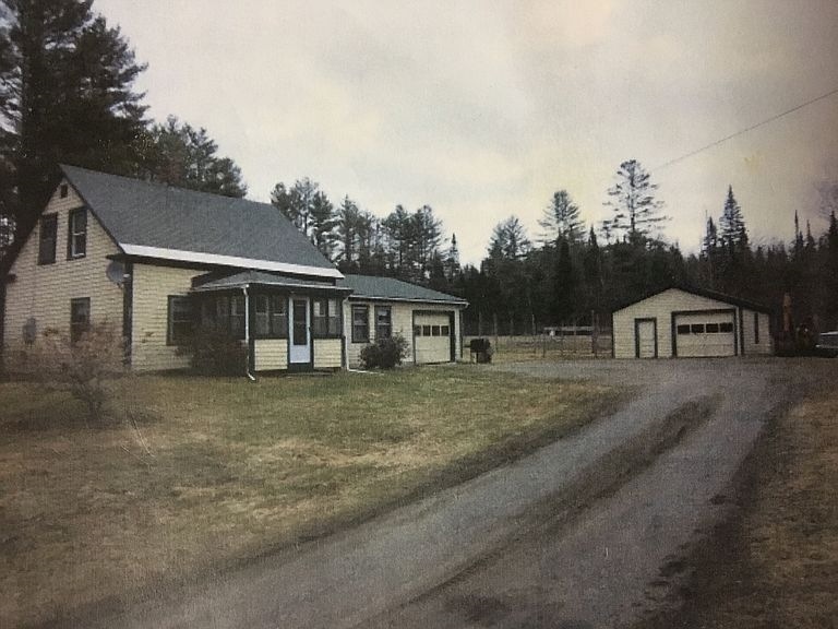 934 Dalton Rd, Dalton, NH 03598 - photo 1