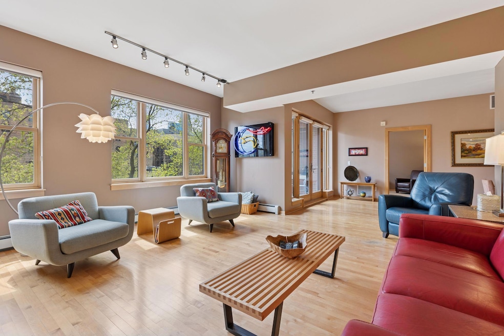 401 N 2nd St unit 202, Minneapolis, MN 55401 - photo 1