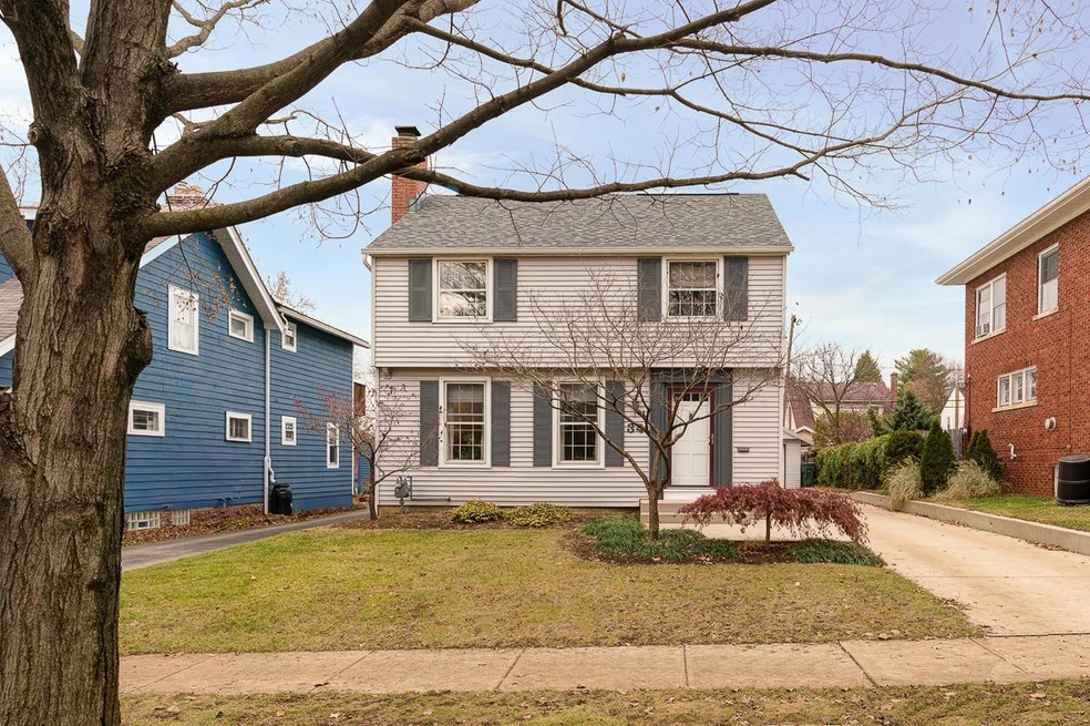 34 Glencoe Rd, Columbus, OH 43214 - photo 1