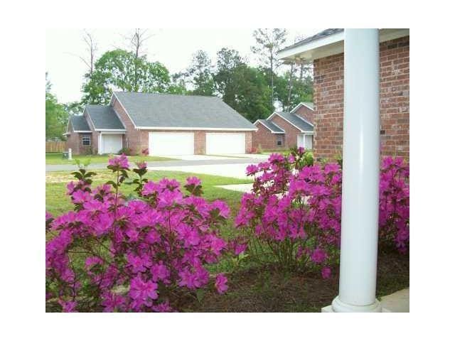 18040 E Gate Dr unit B, Hammond, LA 70401 - photo 1