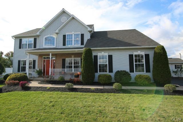 2576 Augusta Dr, Whitehall, PA 18052 - photo 1