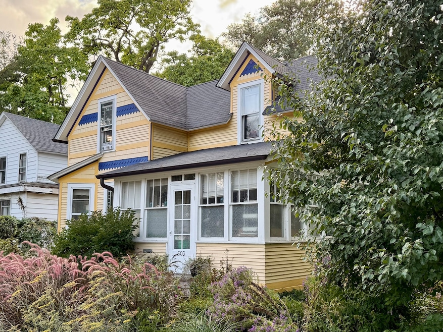 For Rent $2,200/month