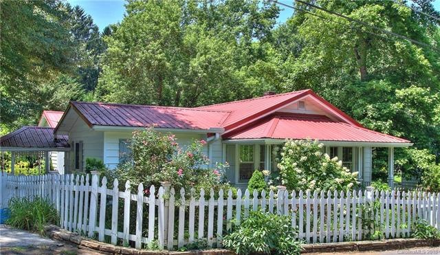 152 East Marshall Street, picture perfect, picket 