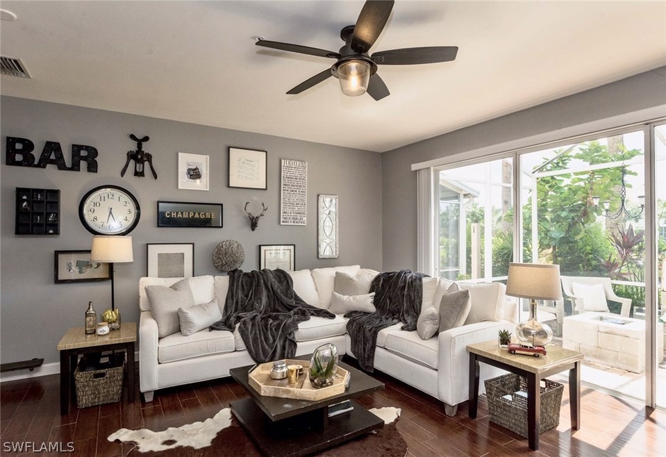 855 Hampton Cir, Naples, FL 34105 - photo 1