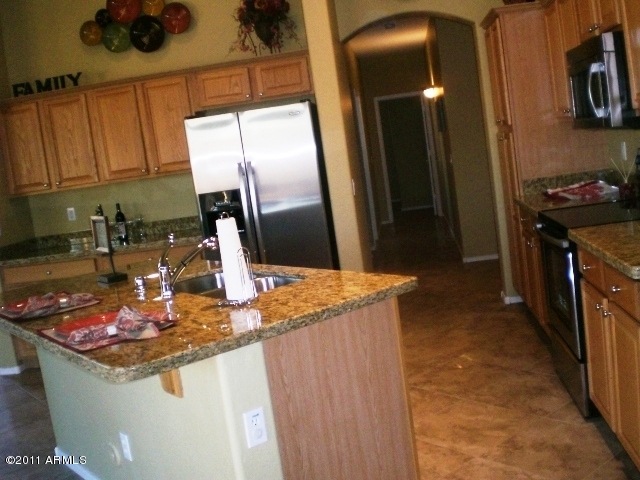 KITCHEN VIEW 1