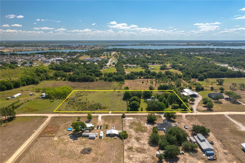 256 Sunridge Dr, Auburndale, FL 33823 - photo 1