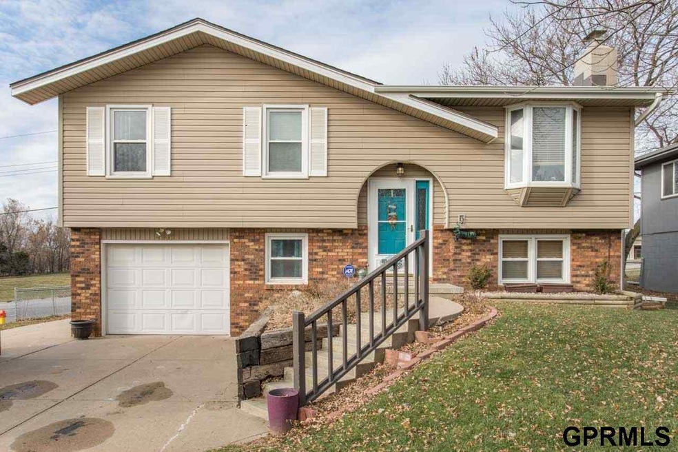 4606 N 131st St, Omaha, NE 68164 - photo 1