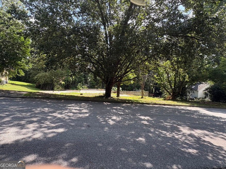 1874 Emerson Lake Cir unit 2, Snellville, GA 30078 - photo 1